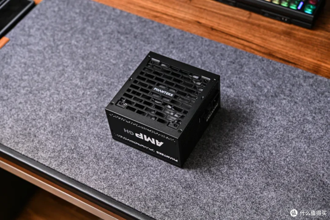 装一台黑金MATX——七彩虹 B850M 超级黑刃+追风者 XTV3 装机展示