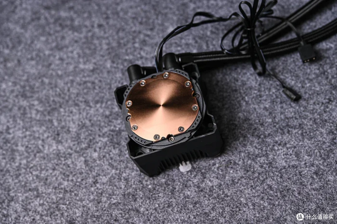 装一台黑金MATX——七彩虹 B850M 超级黑刃+追风者 XTV3 装机展示
