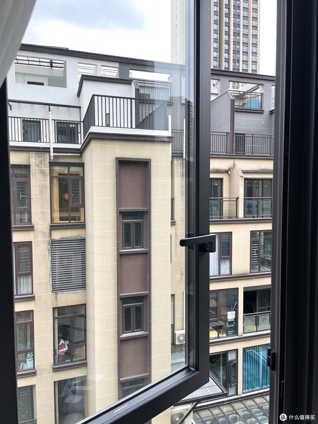 科沃斯擦窗宝W2S Pro实测：优缺点如实说，高层擦窗买前建议看完