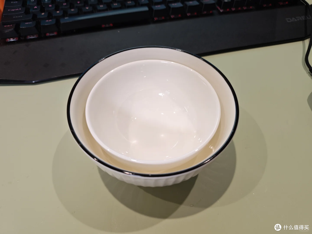 上班带饭居然还能这么"邪修"？看完打工人的操作，我沉默了