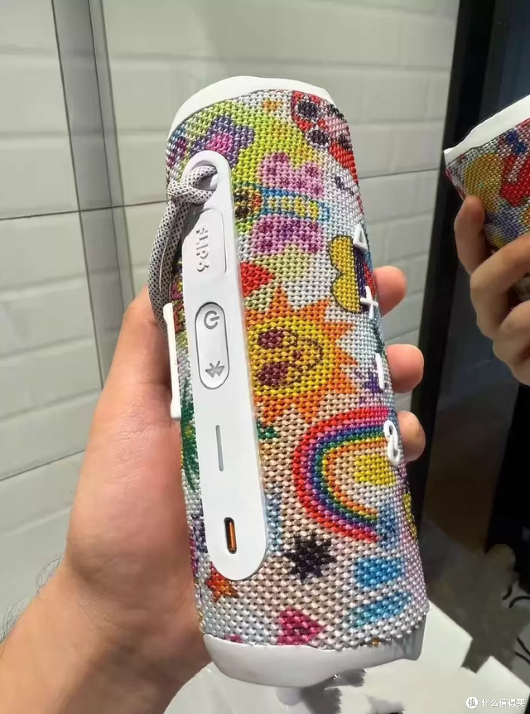 二手鱼塘惊现85元JBL Flip6音箱！华强北版本这个价格能买吗？