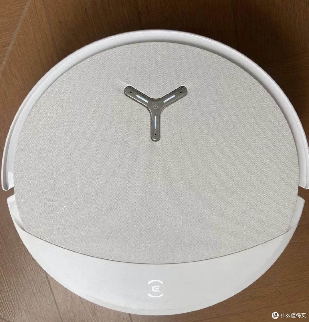 科沃斯T90 PRO自动上下水版,滚筒活水解决油污缠毛两大难题