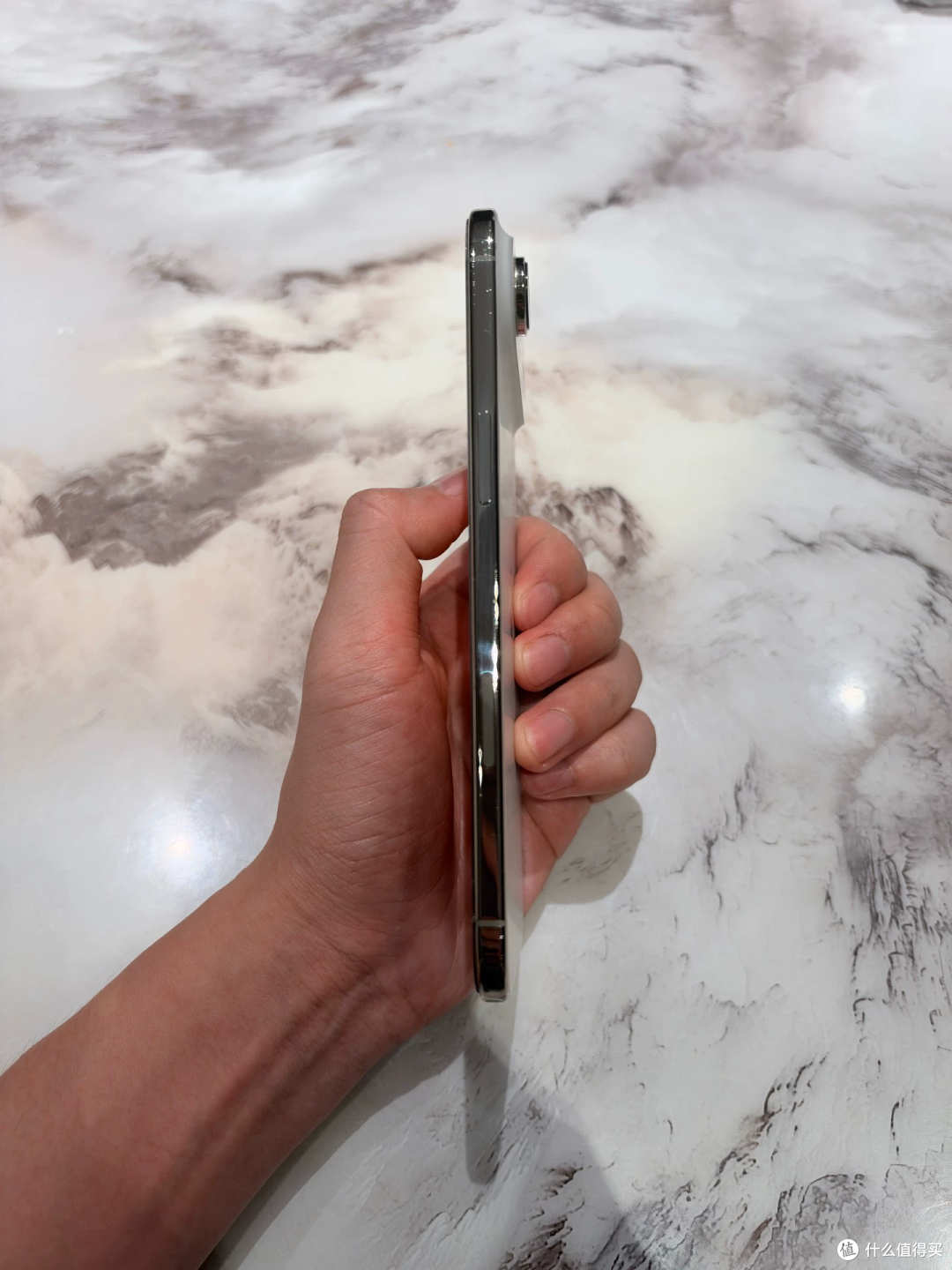 3388元的iPhone Air,能上网,不能打电话