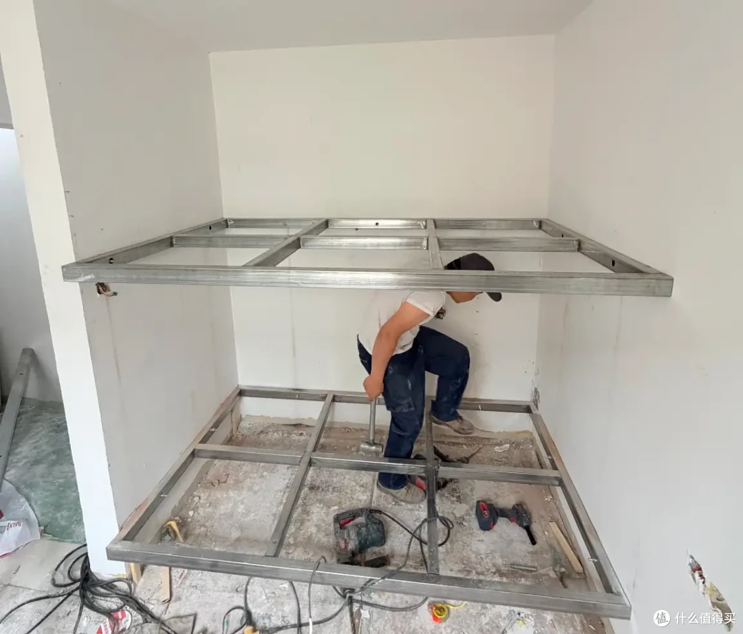 自己动手，省的就是赚的，600元低成本复刻网红悬浮桌