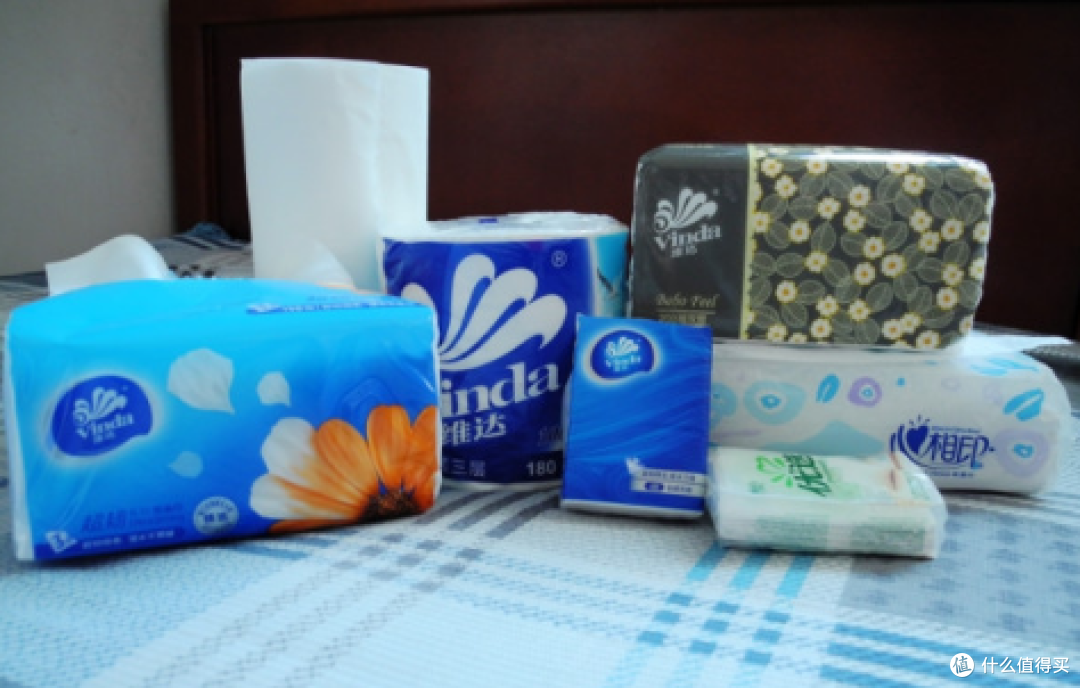 囤了一整年纸巾后,我才发现“每抽便宜”是个陷阱