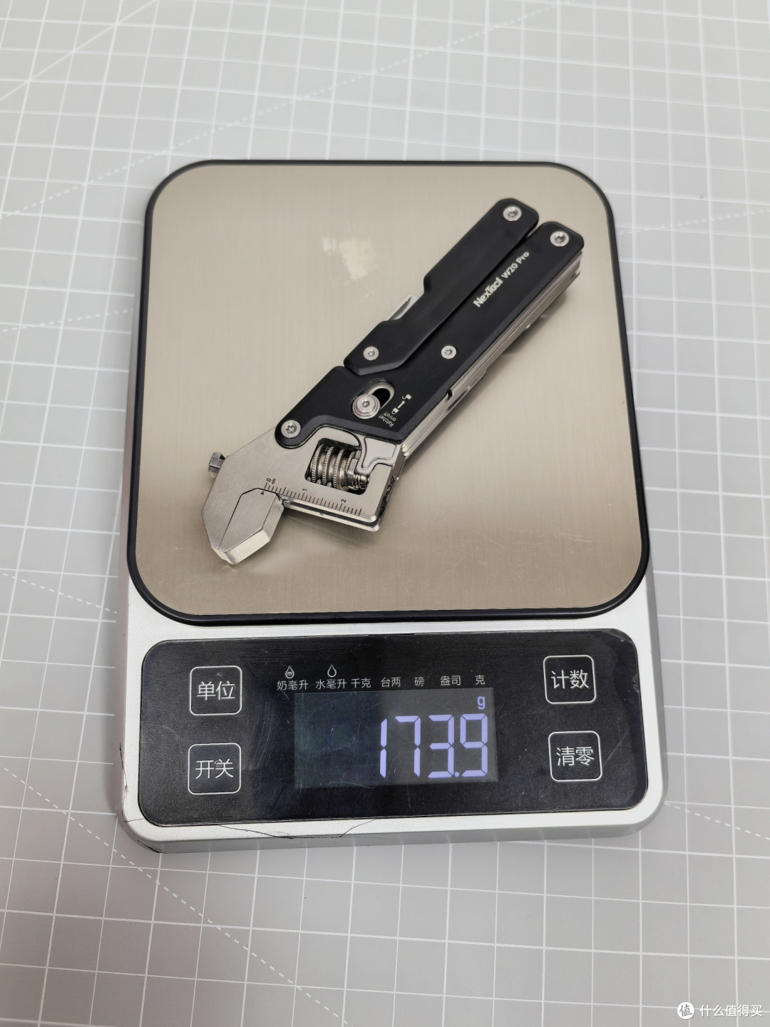 多功能工具的新选择——纳拓W20 Pro测评