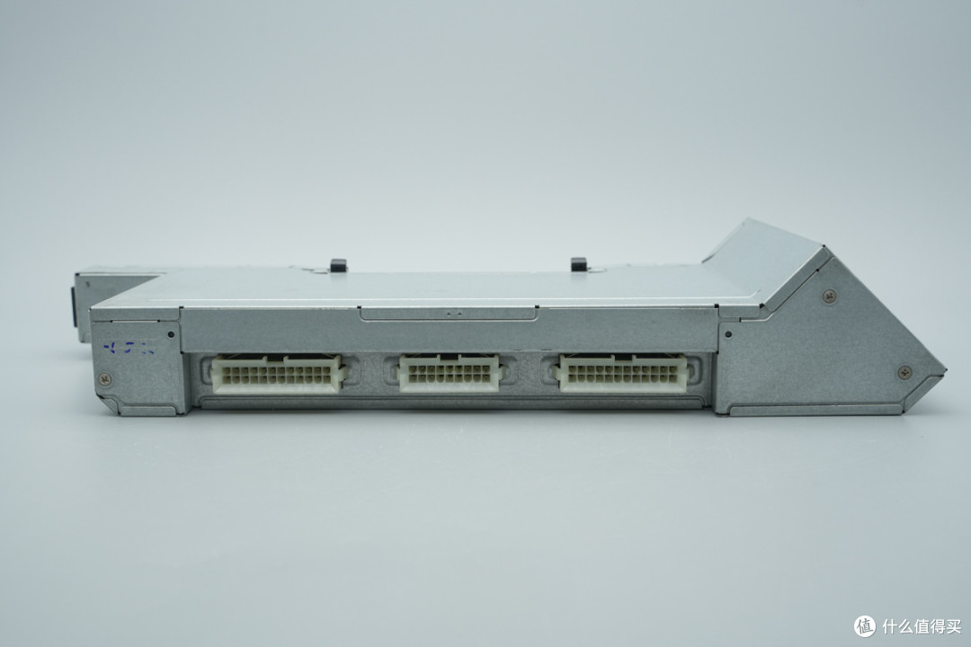 专为惠普Z820工作站设计,台达850W碳化硅工作站电源拆解