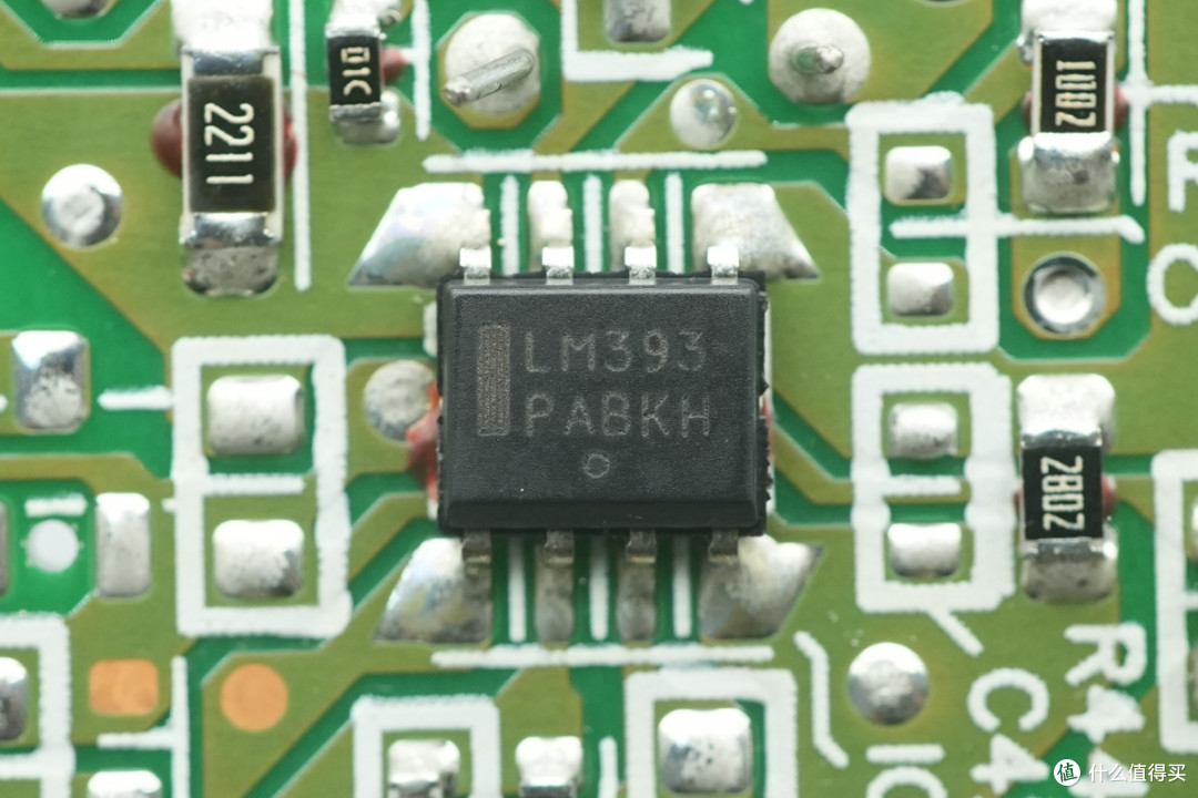专为惠普Z820工作站设计,台达850W碳化硅工作站电源拆解