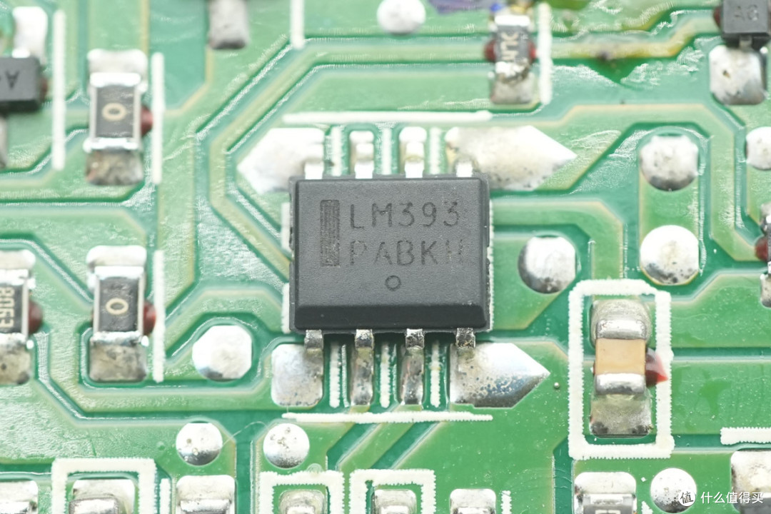 专为惠普Z820工作站设计,台达850W碳化硅工作站电源拆解