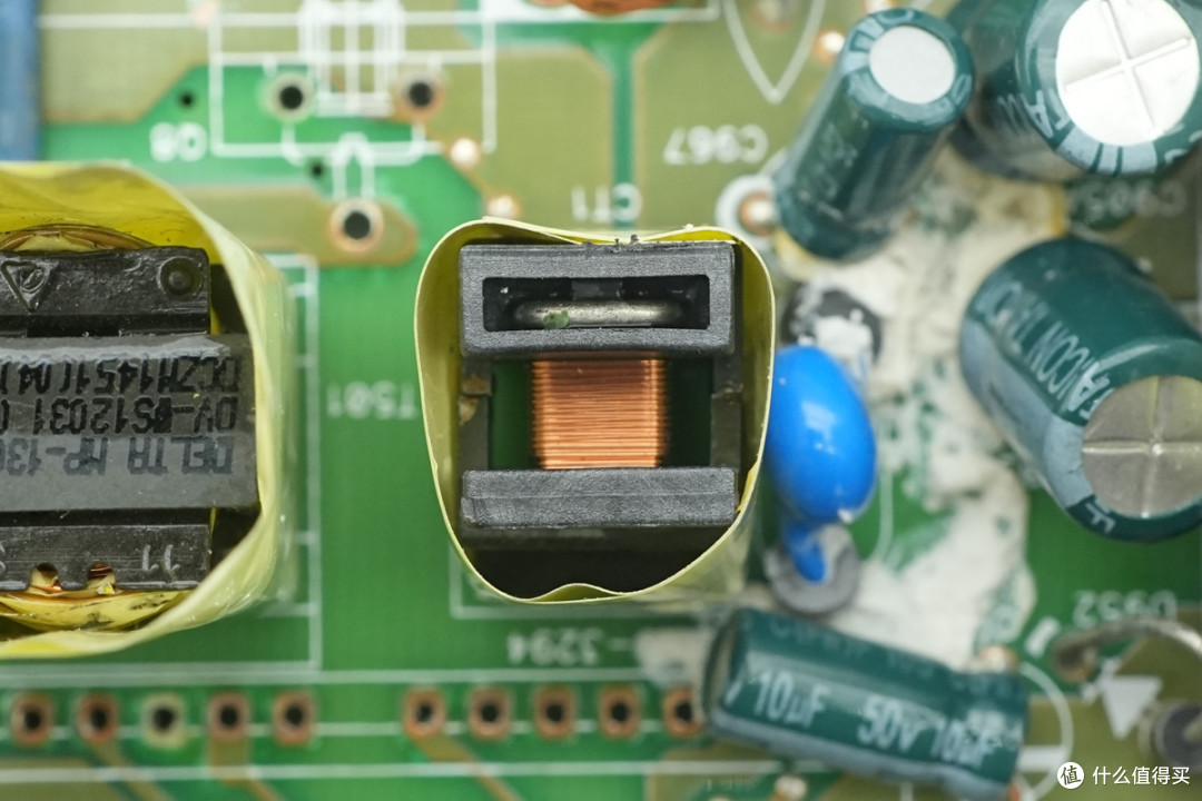 专为惠普Z820工作站设计,台达850W碳化硅工作站电源拆解