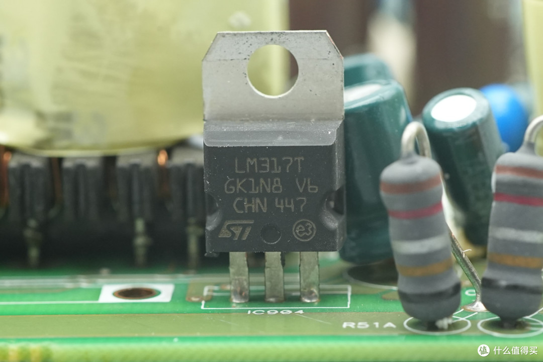专为惠普Z820工作站设计,台达850W碳化硅工作站电源拆解