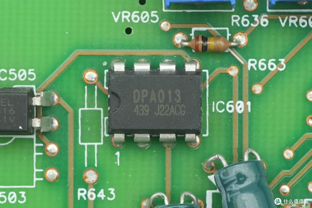 专为惠普Z820工作站设计,台达850W碳化硅工作站电源拆解
