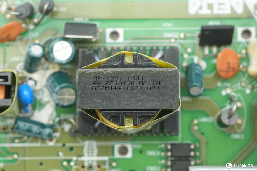 专为惠普Z820工作站设计,台达850W碳化硅工作站电源拆解