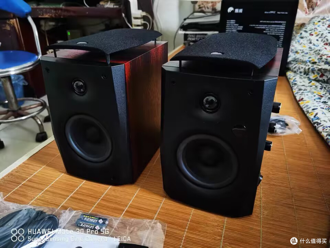 把好听的声音搬上桌面🎧惠威 D1100