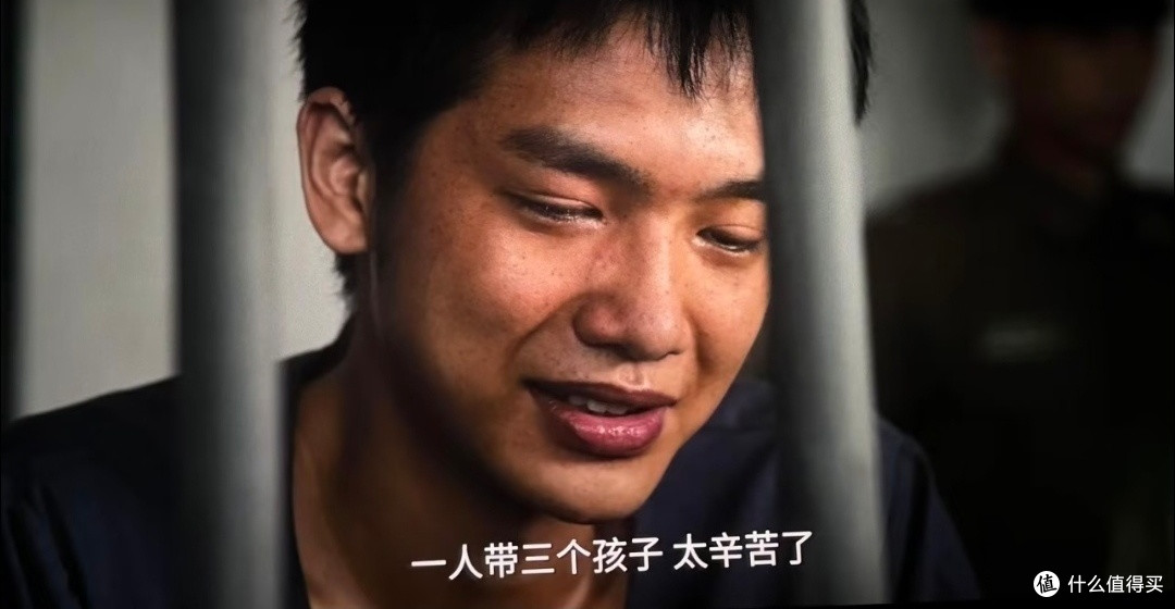 把评分5.8的《悲伤》拉出来踩9.3分的《阿嬷》，这届观众觉醒了？