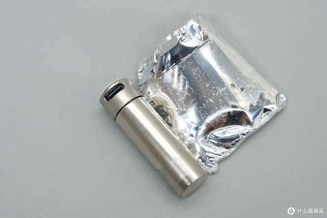不再突然断电！STATIK 5号USB-C可充电锂电池拆解