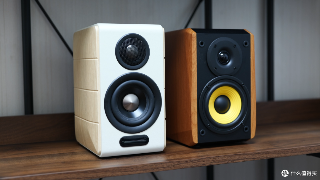 入门真香还是桌面Hi-Fi？漫步者R1000TC II对比S880MKII