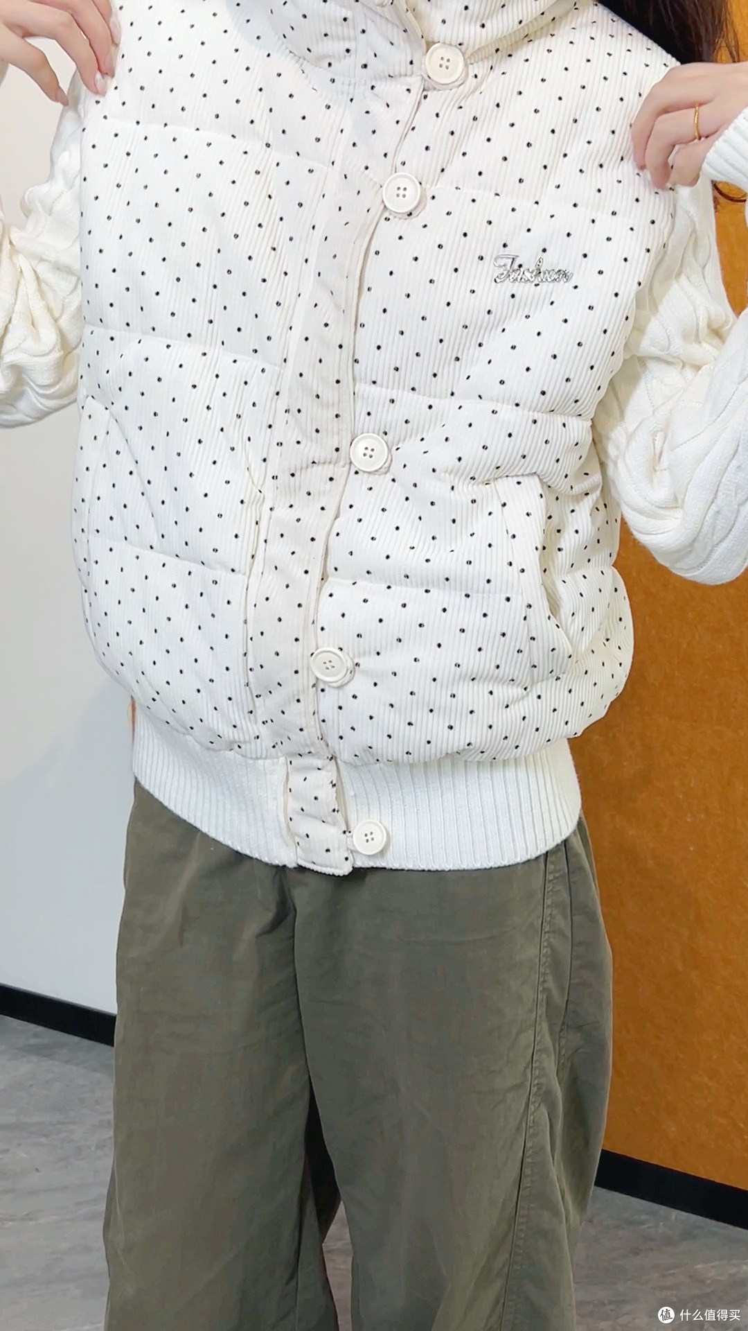📏小个子闭眼入！短款波点棉服，轻松穿出三七分