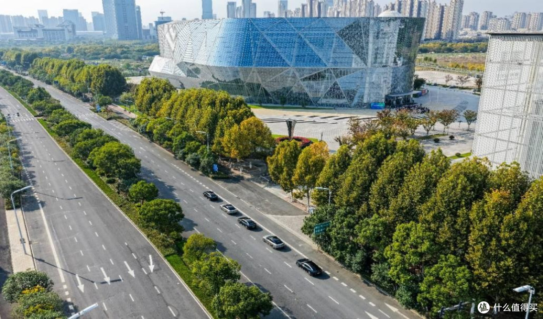 南京溧水、合肥火车站闪充旗舰站同步启幕,苏皖迈入闪充新时代!