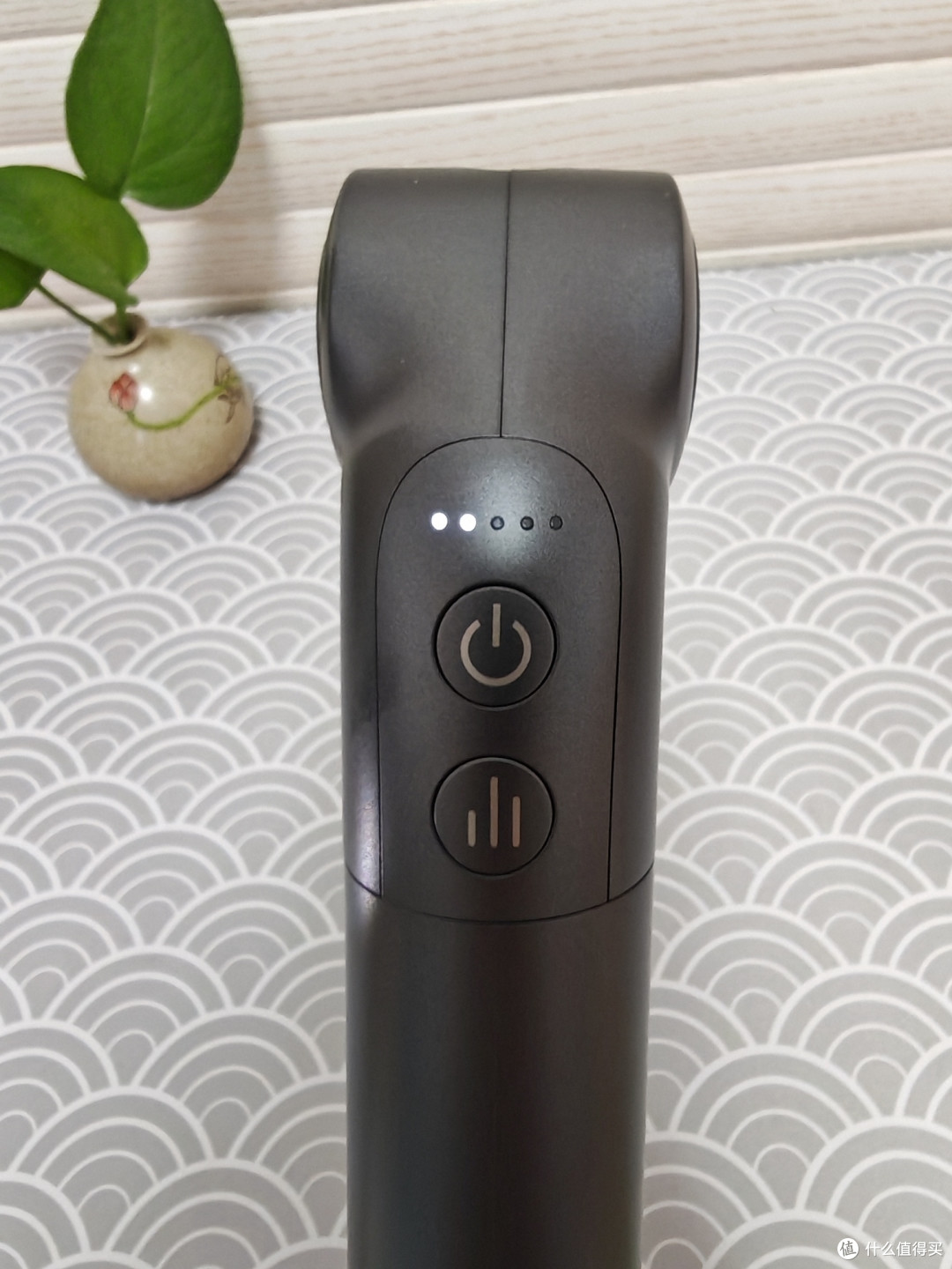 奥睿科自在按摩锤实测|可折叠伸缩,自己就能按到后背的按摩工具