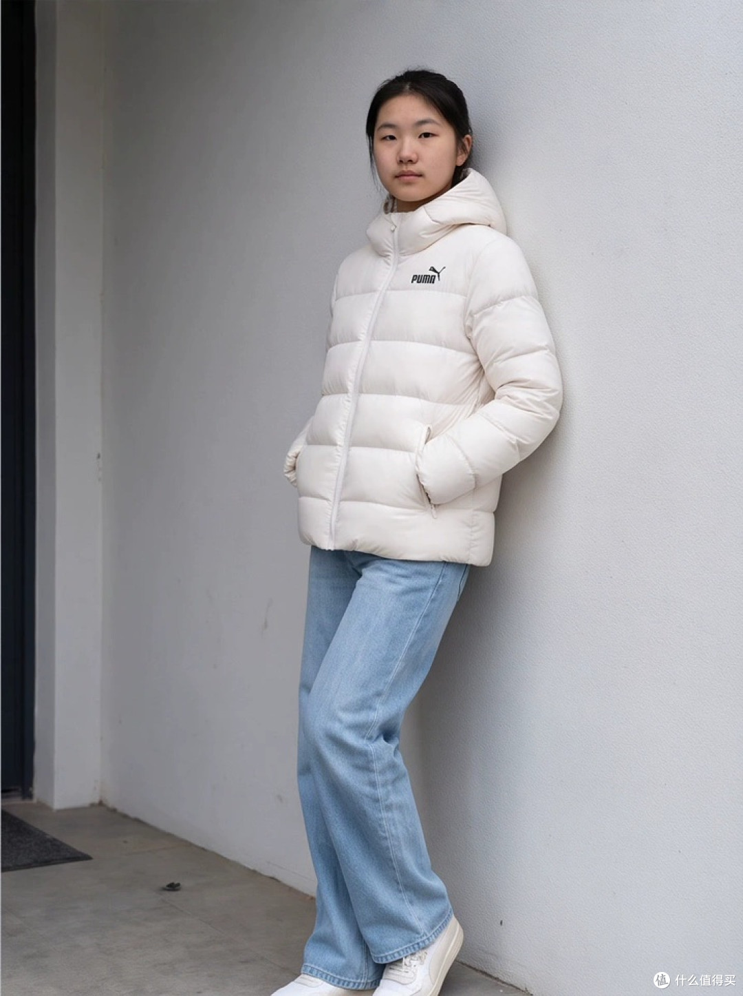 彪马童装羽绒服珍珠白百搭款