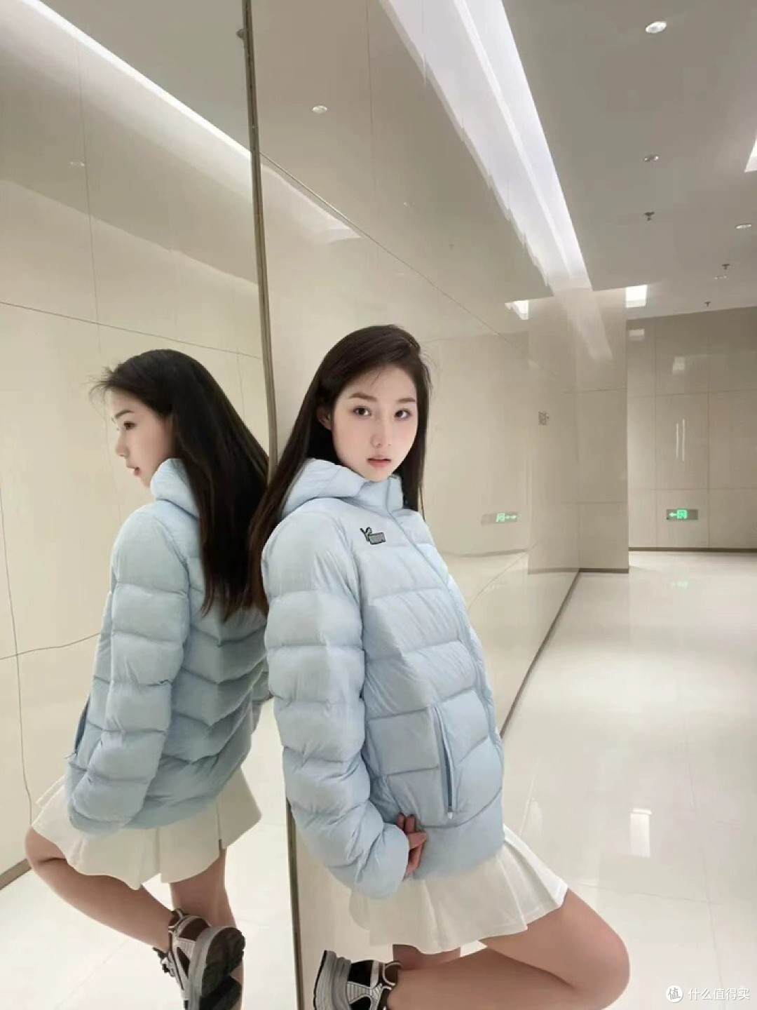 彪马童装羽绒服珍珠白百搭款