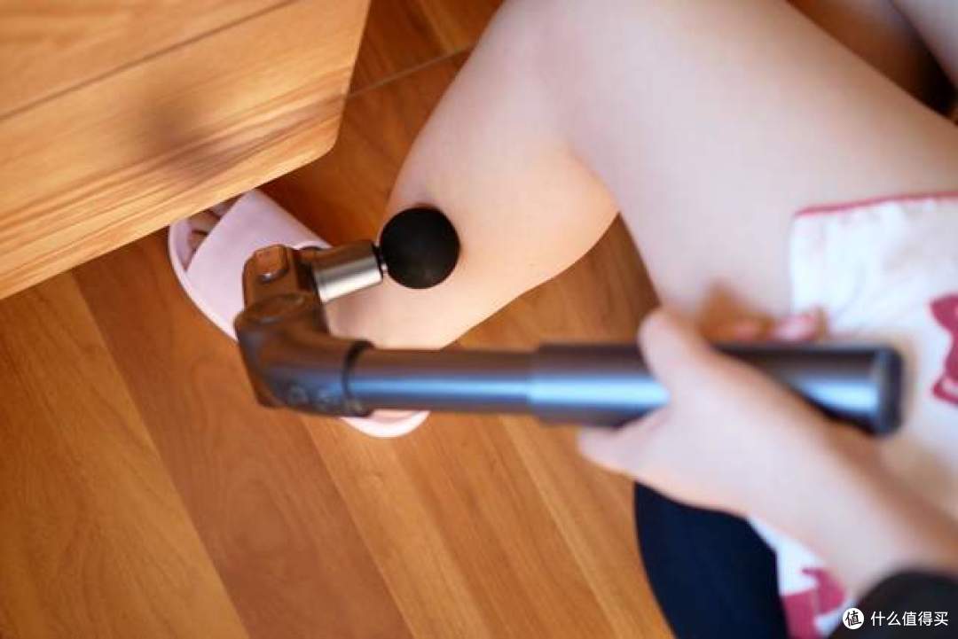 别再喊帮我捶捶背了!这款能折叠能伸缩的按摩锤,自己也能全搞定