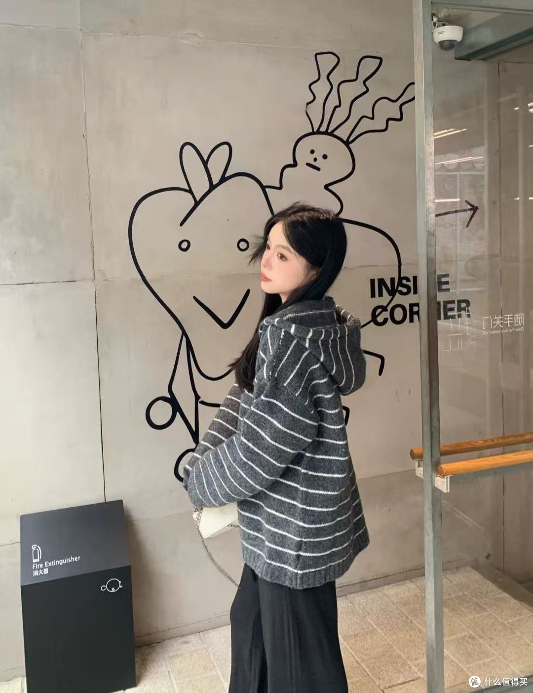 条纹连帽针织开衫男女情侣款宽松线衣