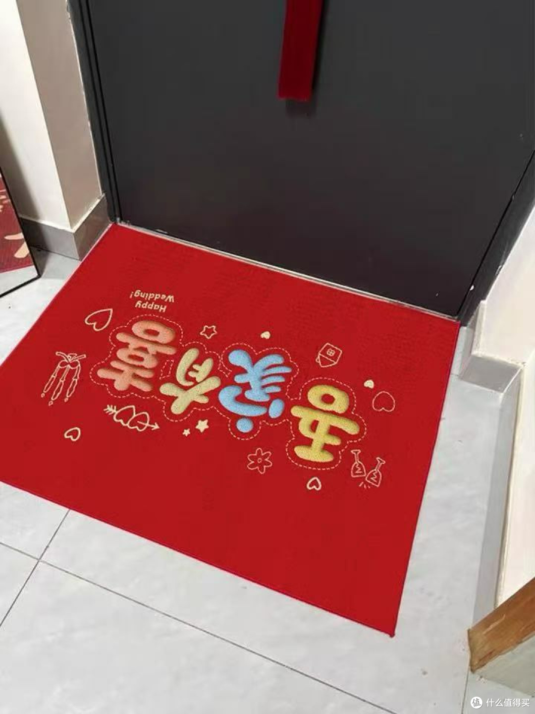 入户门这块垫子,是婚礼当天第一个被踩到的仪式感