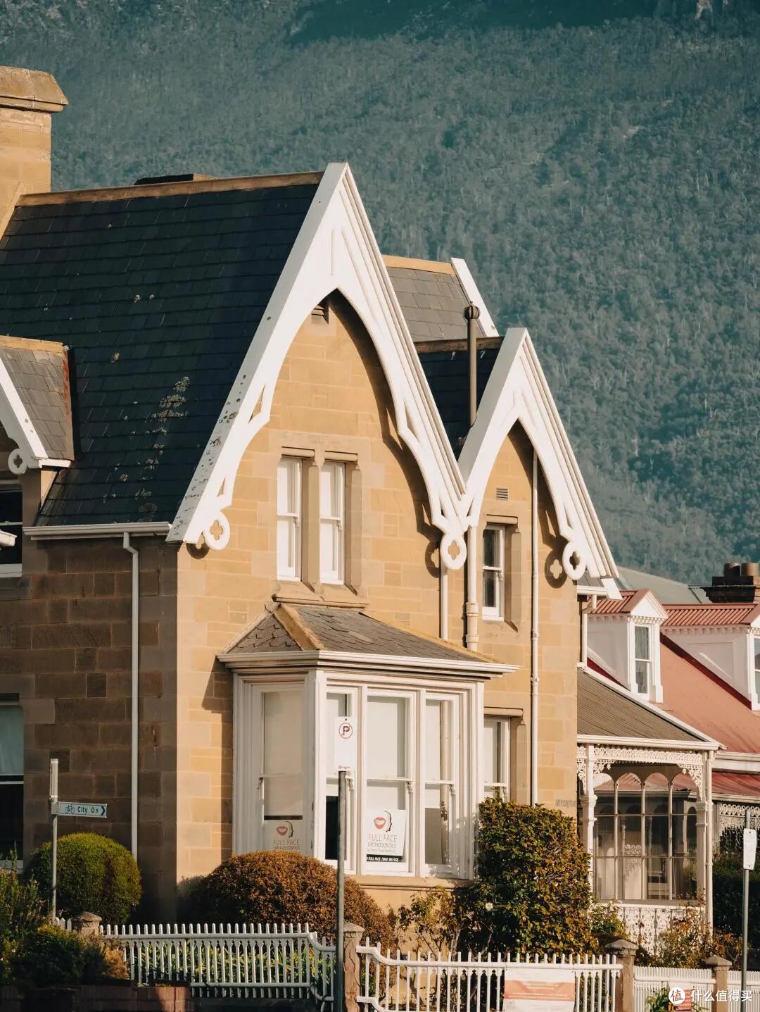 ● Hampden Road, Battery Point, Hobart, Tasmania  📷 / © 蜡笔的慢门📸 via 小红书