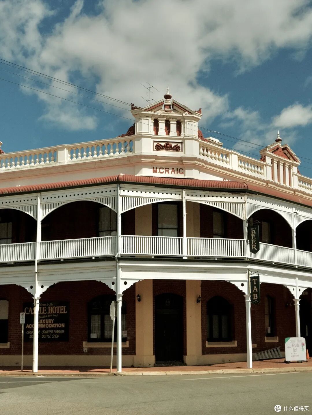 ● Avon Terrace, York, Western Australia  📷 / © Tourism Australia