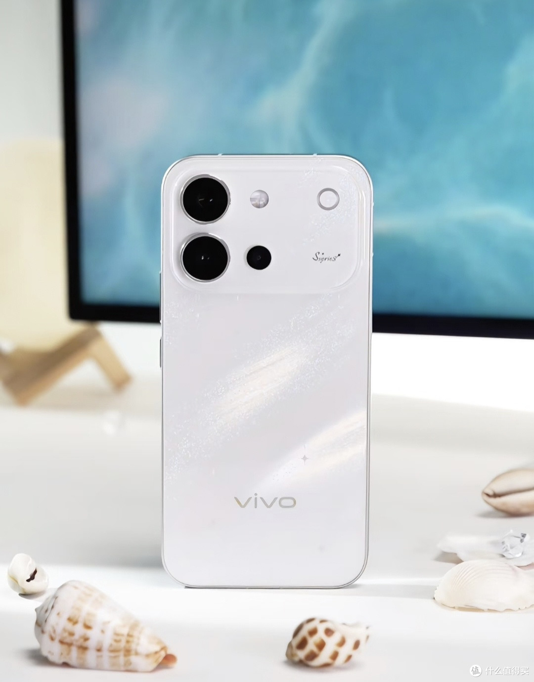 一眼心动的白色手机|vivo星光白长期体验,坦白所有优缺点