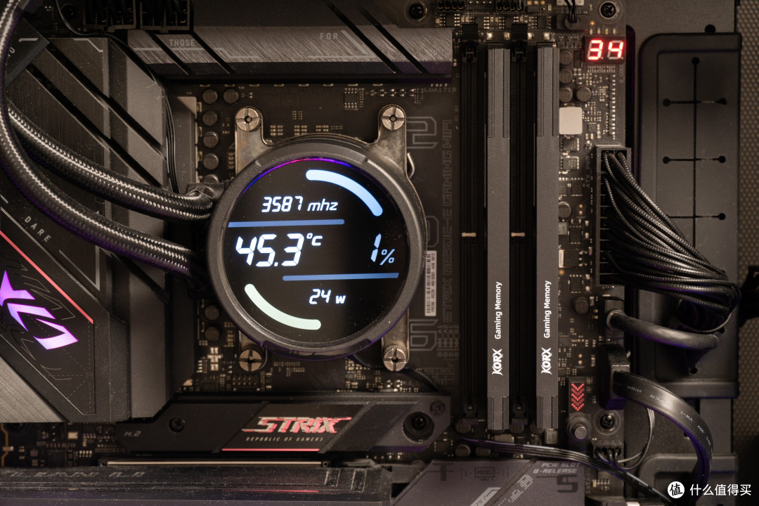 突破8.2Ghz! 并非海力士? 酷芯客“剑客”DDR5超频体验