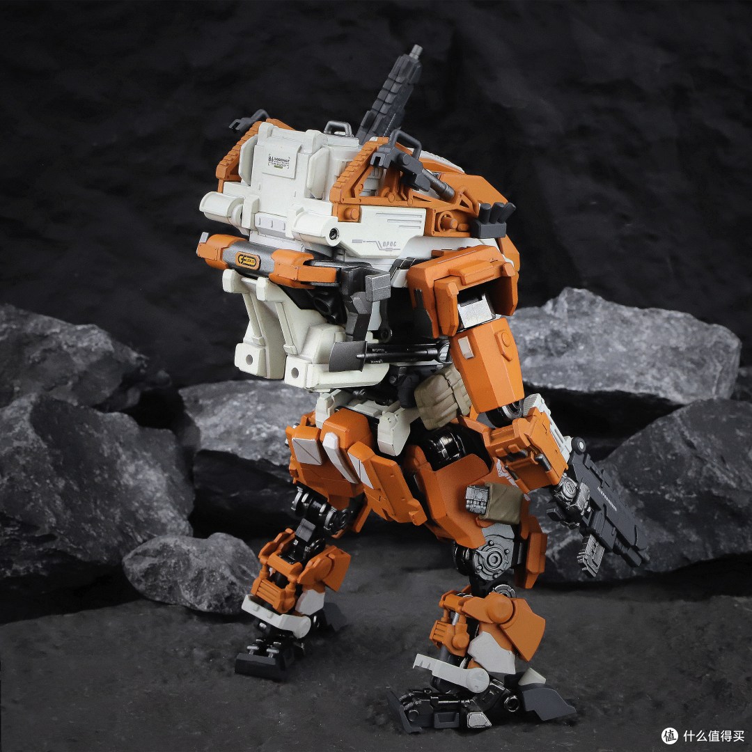 晒图JOYTOY暗源天启系列蜂鸟常规作战型机甲ST-8622成品模型