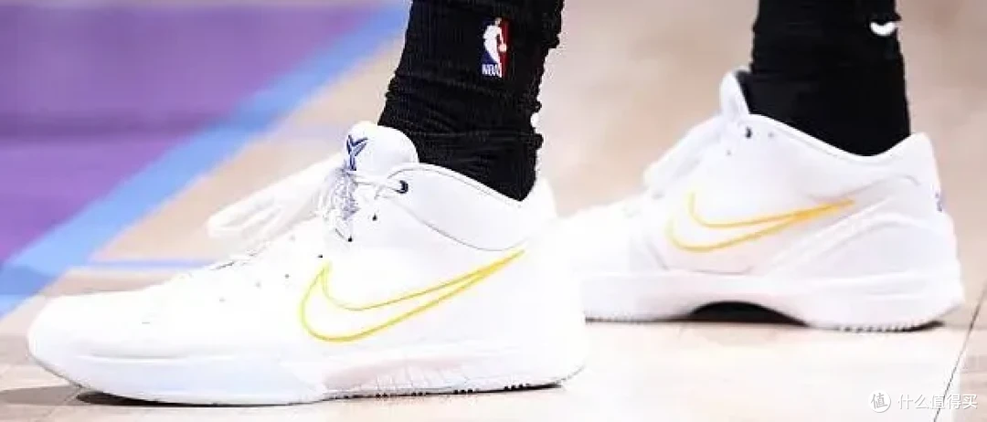 【NBA每日上脚】正代哑火！最帅詹姆斯配色是支线？