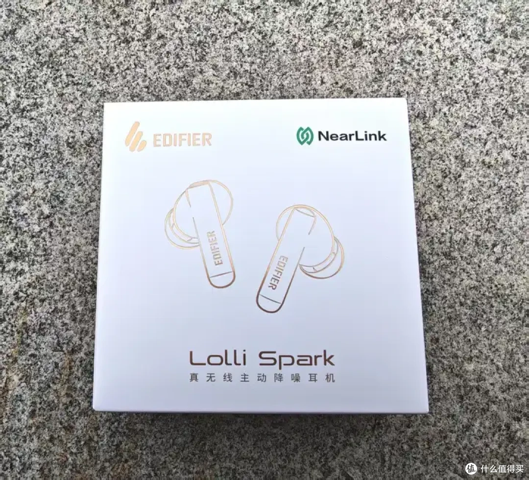 漫步者首个第三方星闪无损耳机Lolli Spark，通勤党的好搭子！