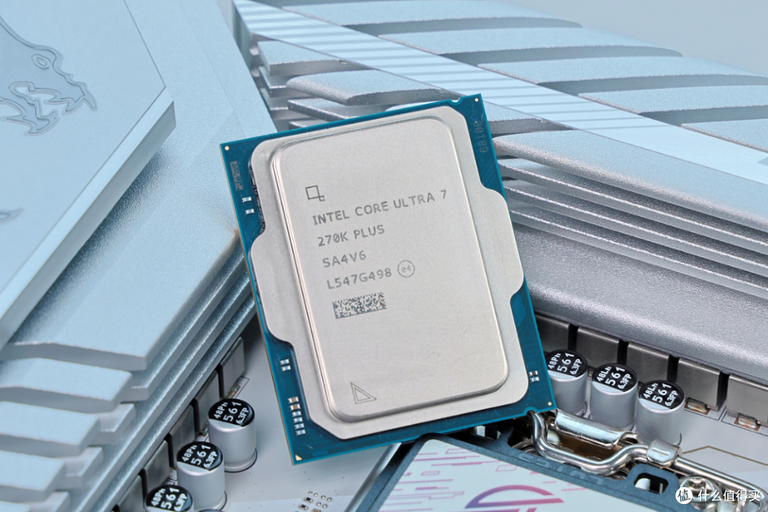 RTX5080 HOF Extreme+270K+4T+48G，预算3.3W+的全白海景房主机