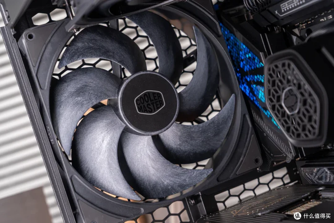 酷冷至尊HAFII500+华硕STRIX X870E-E NEO+索泰RTX5080AMP装机