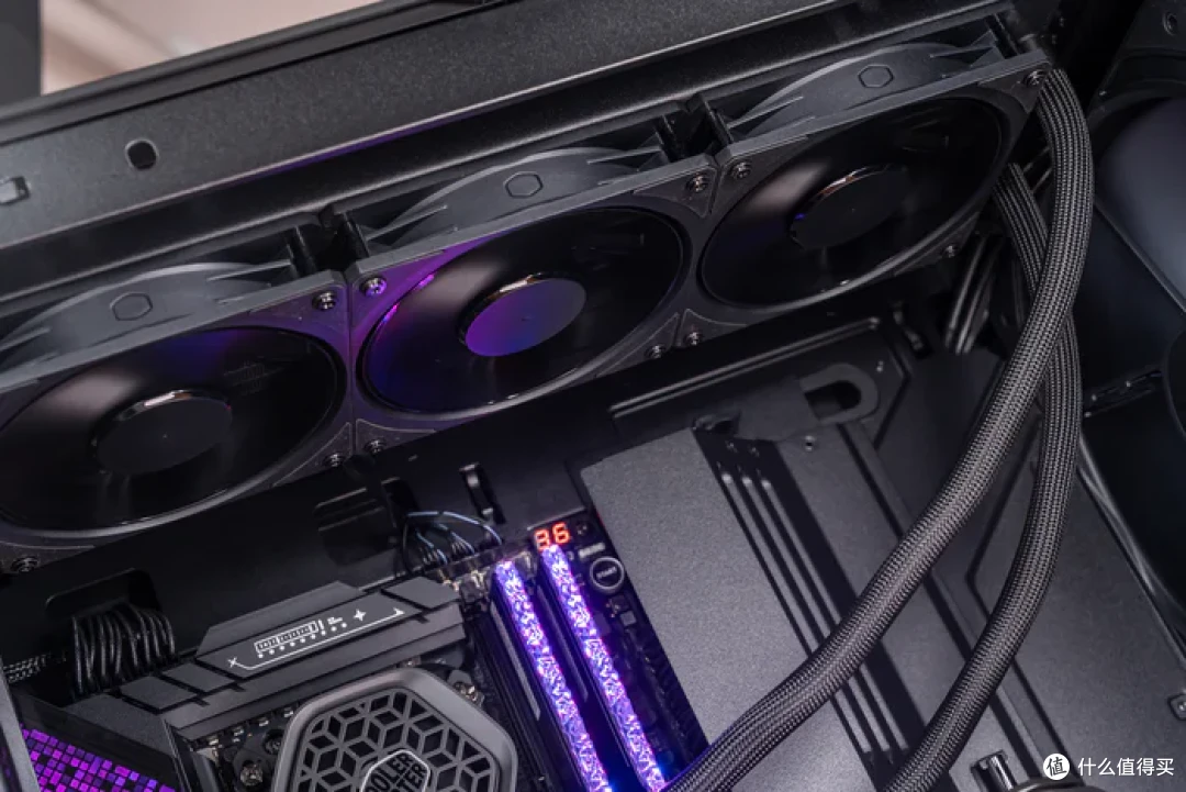 酷冷至尊HAFII500+华硕STRIX X870E-E NEO+索泰RTX5080AMP装机