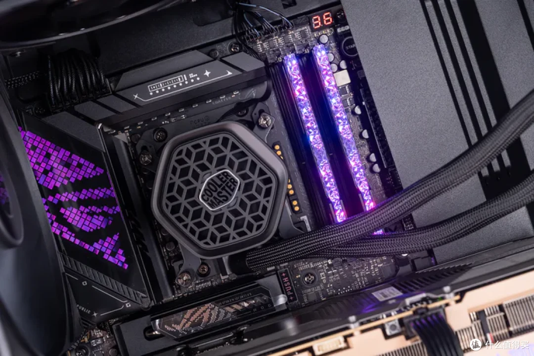 酷冷至尊HAFII500+华硕STRIX X870E-E NEO+索泰RTX5080AMP装机