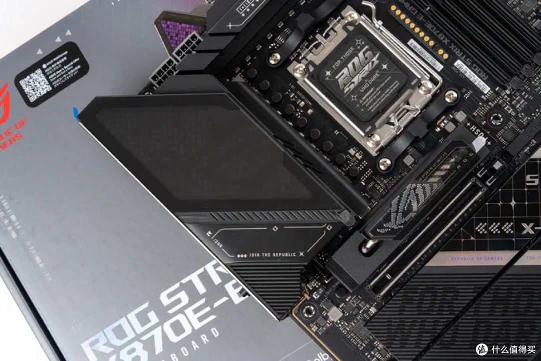 酷冷至尊HAFII500+华硕STRIX X870E-E NEO+索泰RTX5080AMP装机