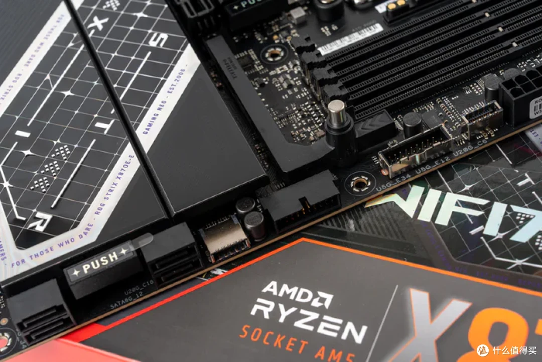 酷冷至尊HAFII500+华硕STRIX X870E-E NEO+索泰RTX5080AMP装机