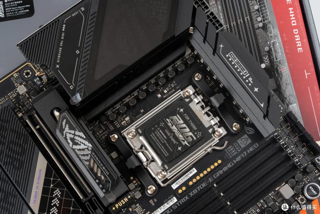 酷冷至尊HAFII500+华硕STRIX X870E-E NEO+索泰RTX5080AMP装机