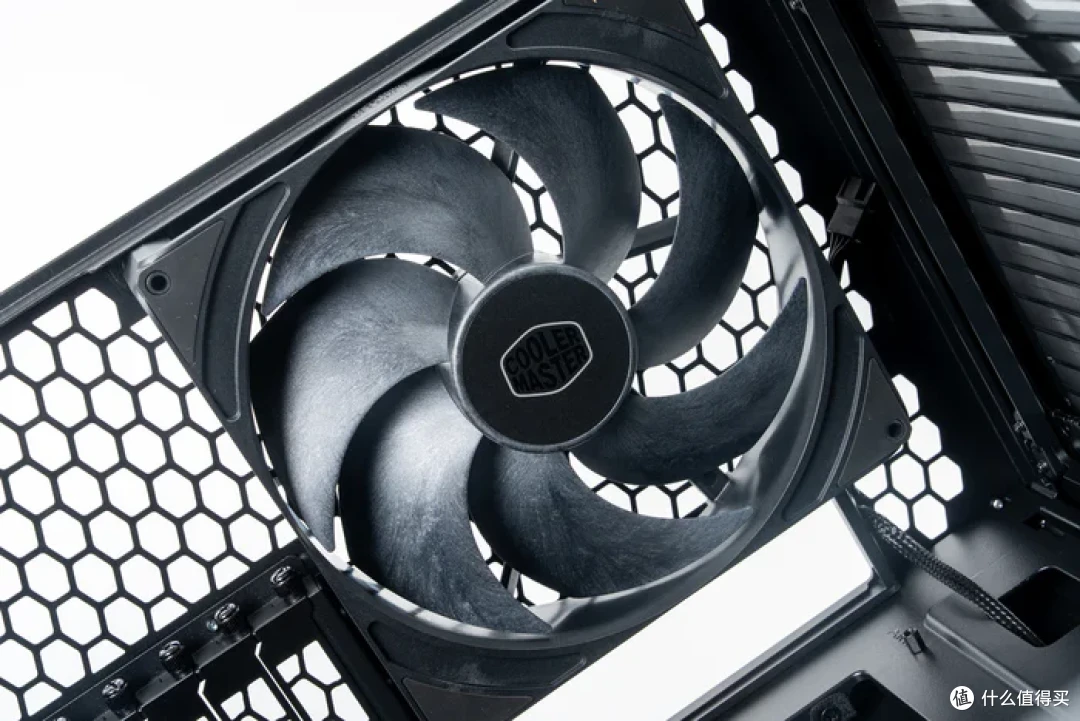 酷冷至尊HAFII500+华硕STRIX X870E-E NEO+索泰RTX5080AMP装机