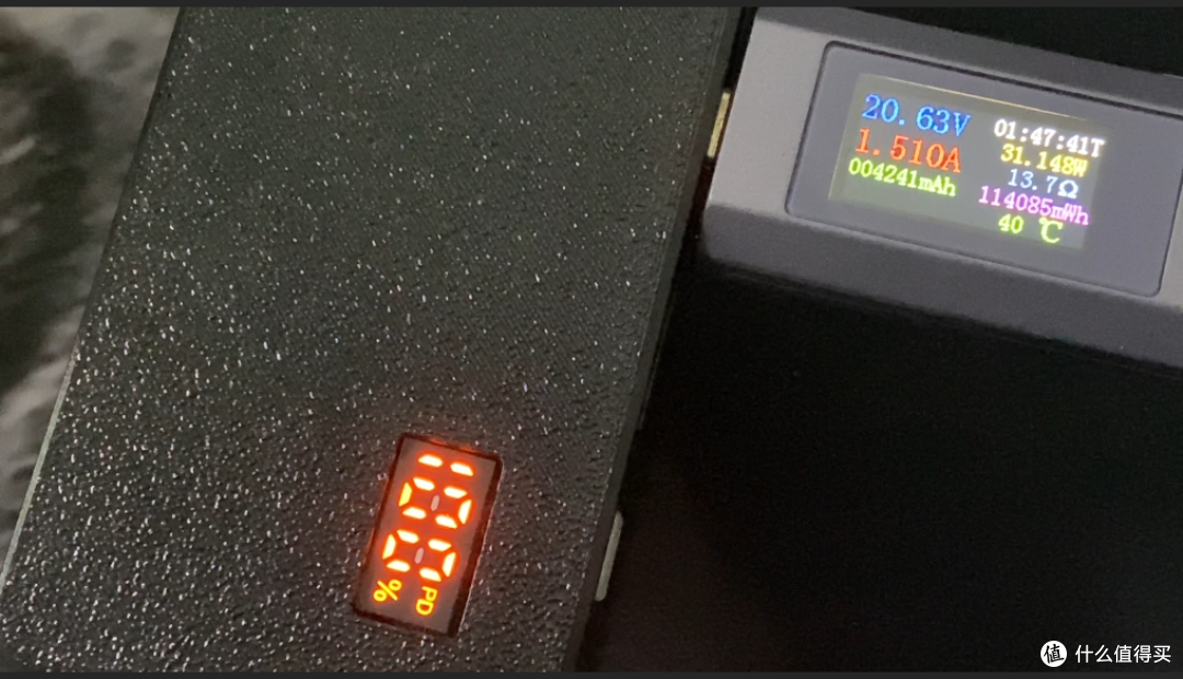 【探长DIY】DIY 标称 100W “土炸弹” 充电宝第四弹完整上电实测
