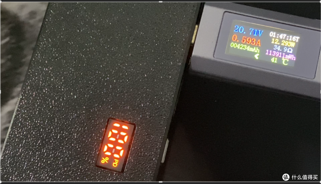 【探长DIY】DIY 标称 100W “土炸弹” 充电宝第四弹完整上电实测