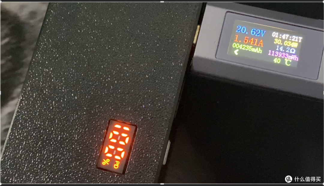 【探长DIY】DIY 标称 100W “土炸弹” 充电宝第四弹完整上电实测