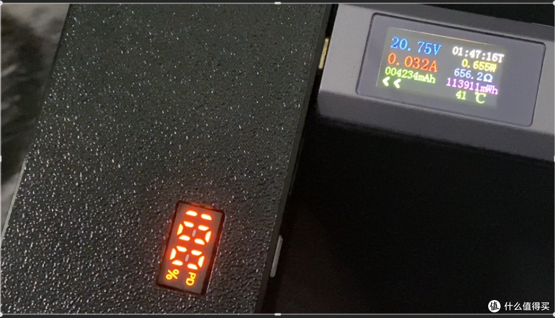 【探长DIY】DIY 标称 100W “土炸弹” 充电宝第四弹完整上电实测