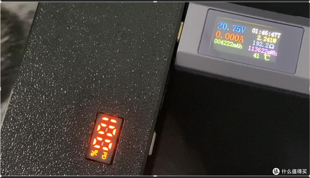【探长DIY】DIY 标称 100W “土炸弹” 充电宝第四弹完整上电实测