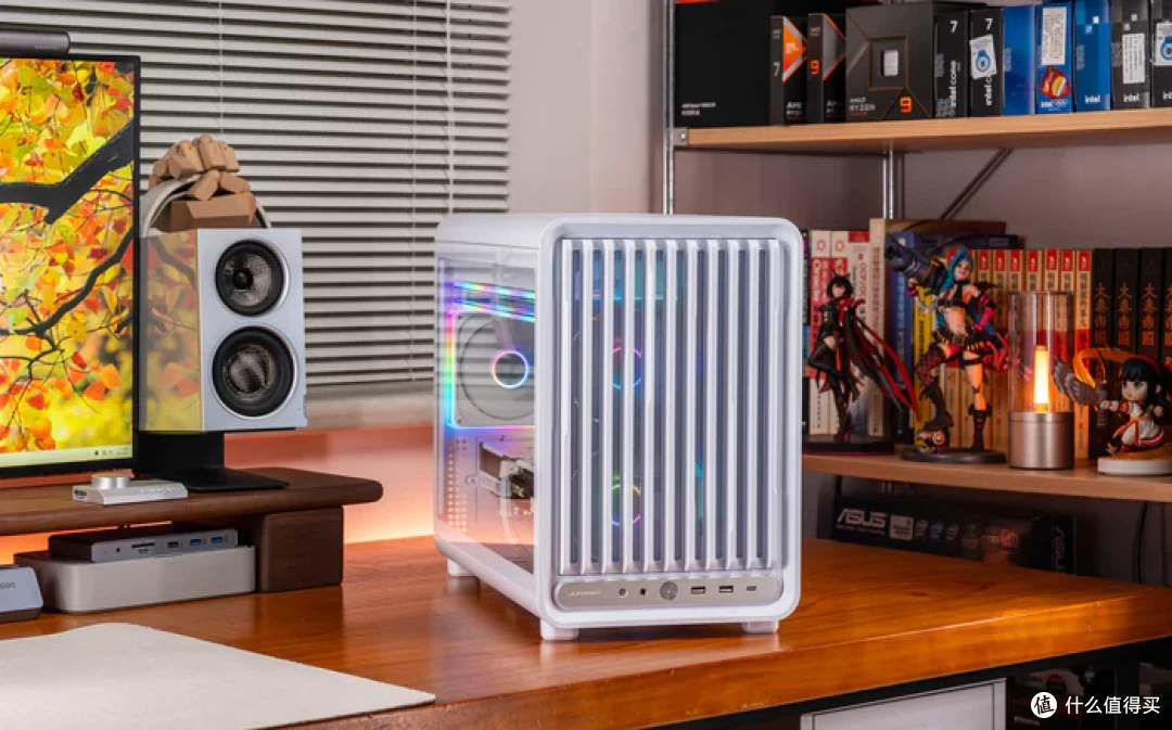 七彩虹iGame Z890M ULTRA W+索泰RTX5070天启+乔思伯D33装机展示